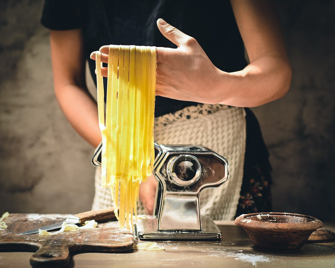 Just a reminder that on the website you’ll find a step by step guide to make fresh pasta 🍝
Tell me, have you ever tried to make it?